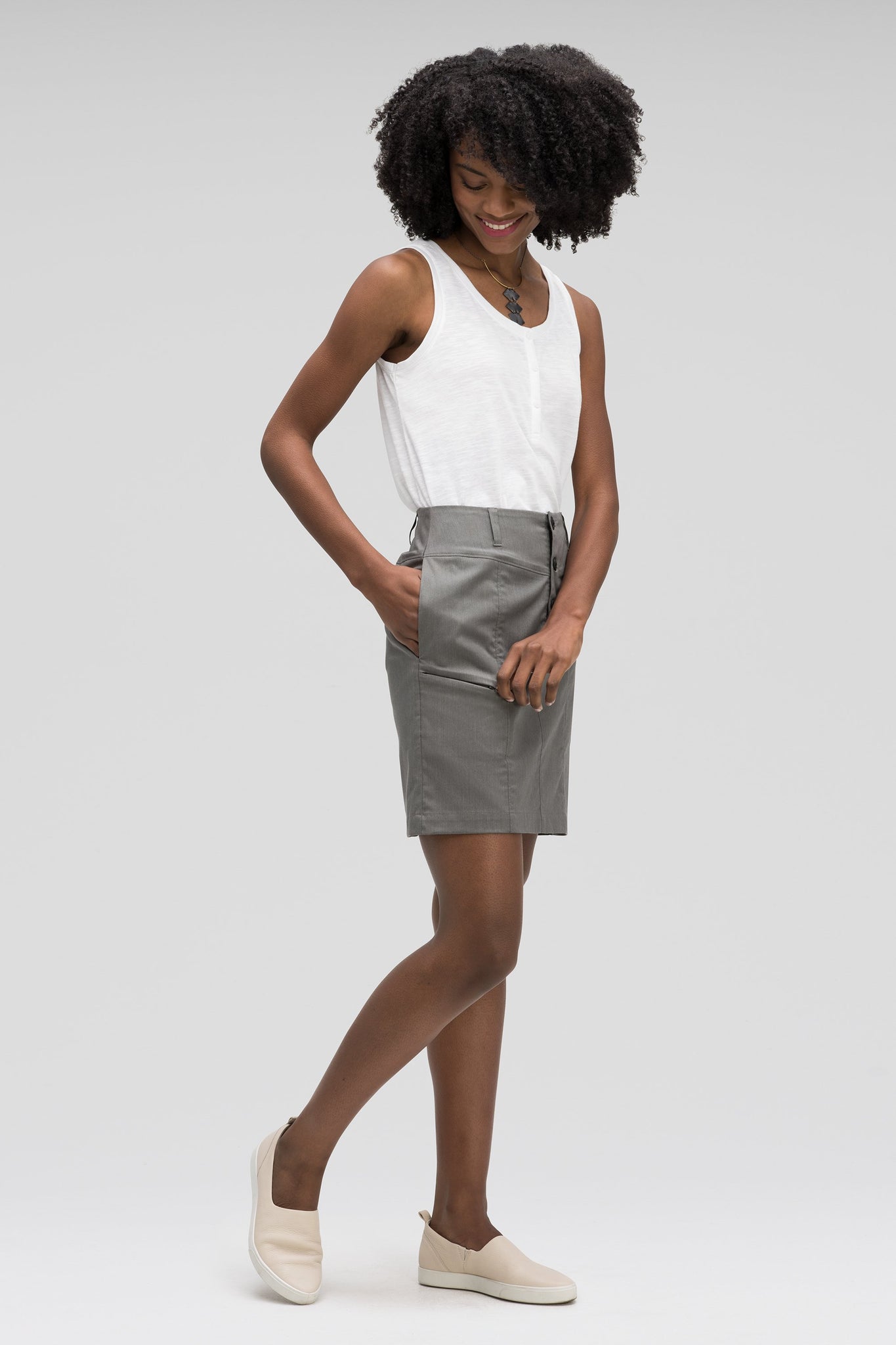 women's stretch motil button front skirt - cape heather