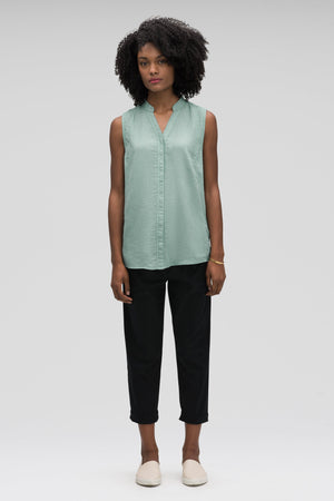 women's sleeveless woven shirt   jade check