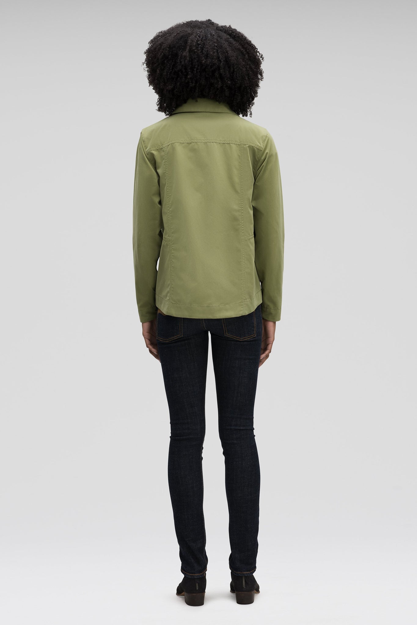 Women's Introvert Crop Tailored Jacket-Green